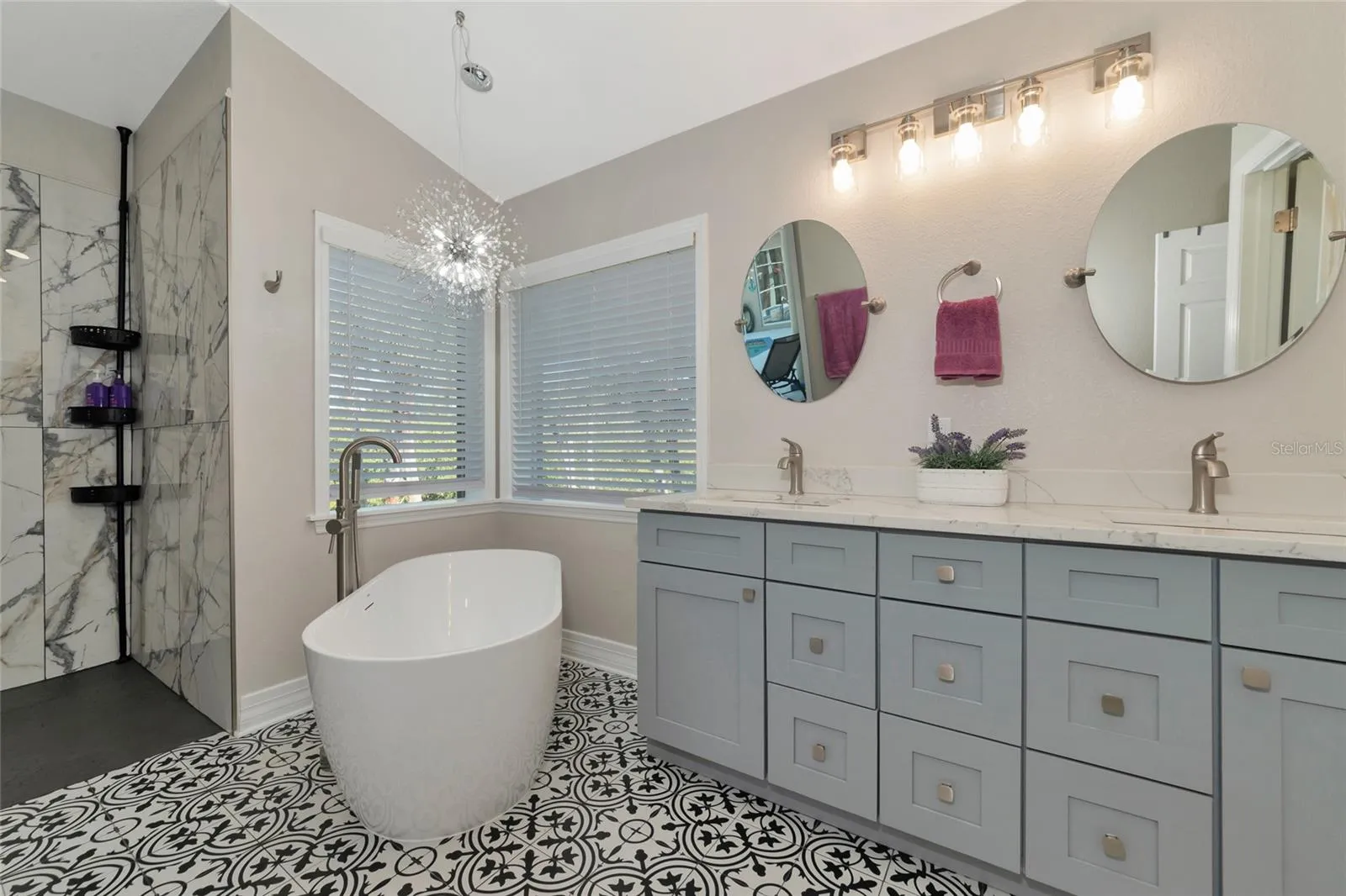 Primary bath