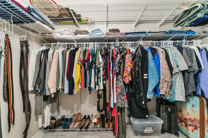 Primary walk in closet