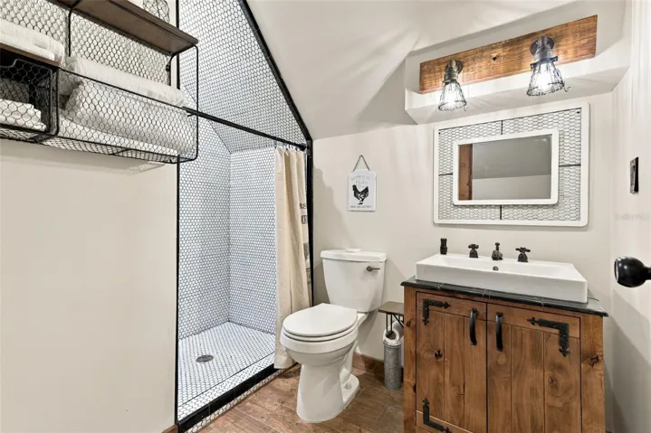 Guest House Bathroom