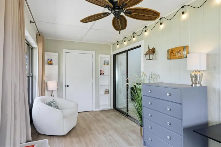 Enclosed Lanai/ Storage Closet/ Potential third bedroom