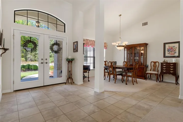 Foyer/Entryway