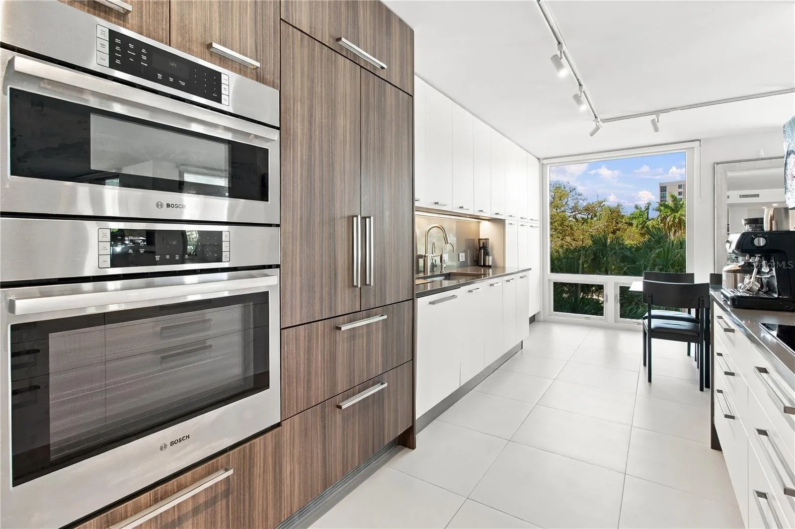 Bosch Microwave Speed Oven and Convection Oven