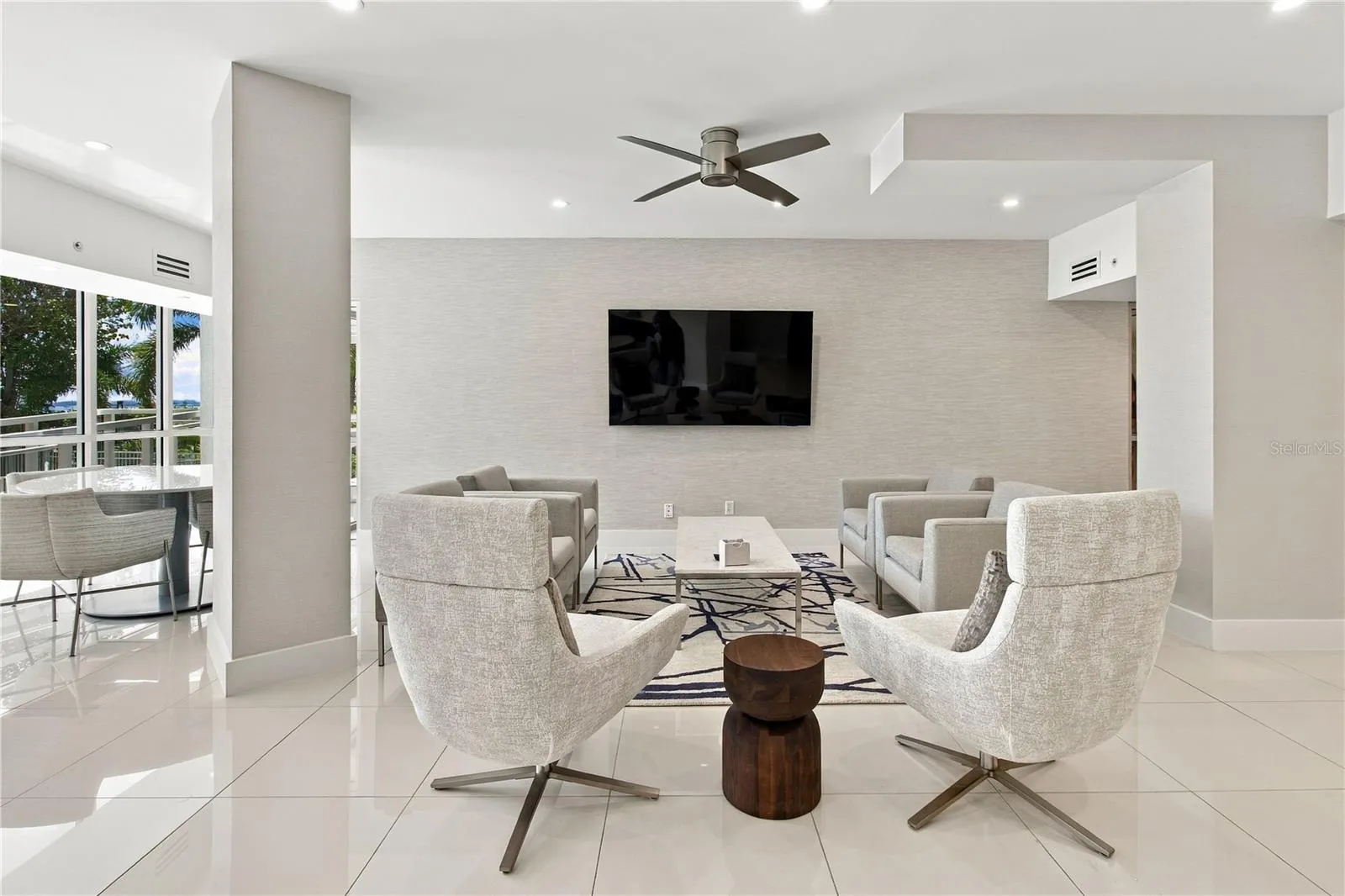 Club Room