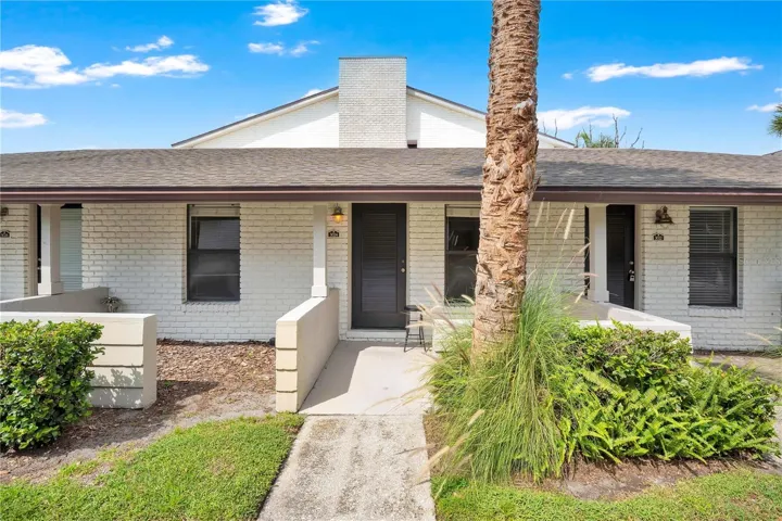 Private single floor unit