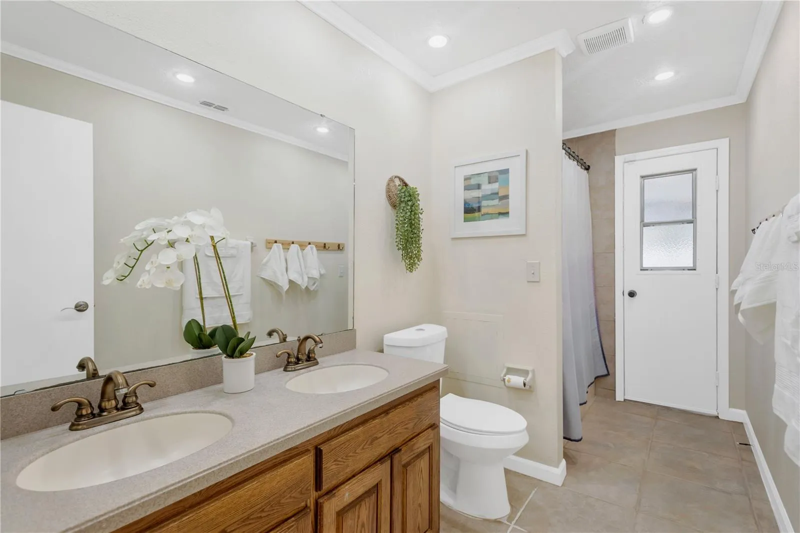 Bathroom #2