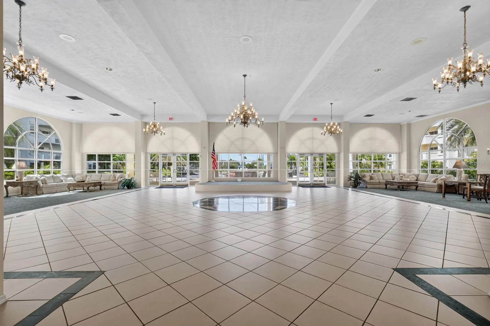 GRAND BALLROOM