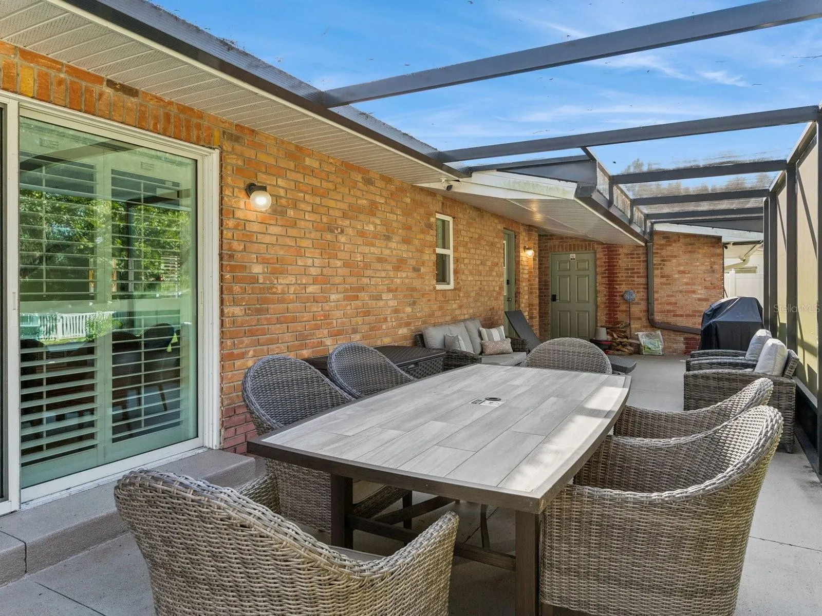 41x13 screened lanai