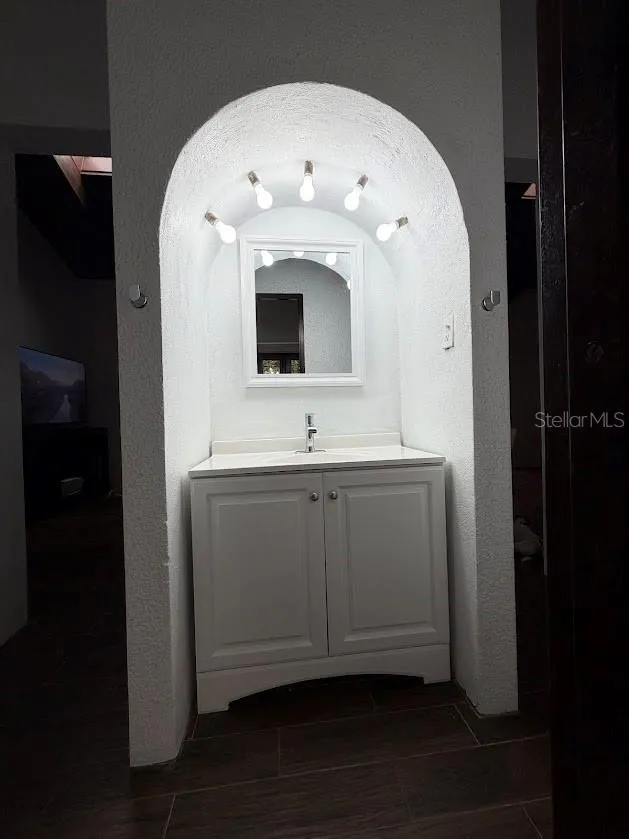 bath 2 bath 2