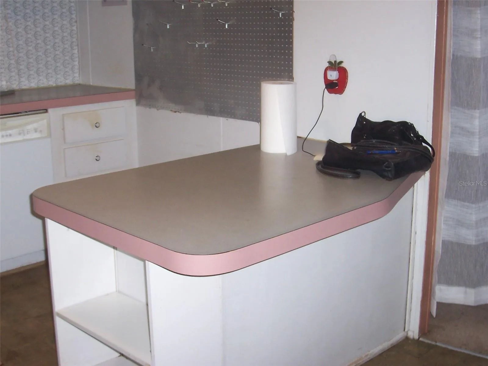 Break bar storage for appliances or decor