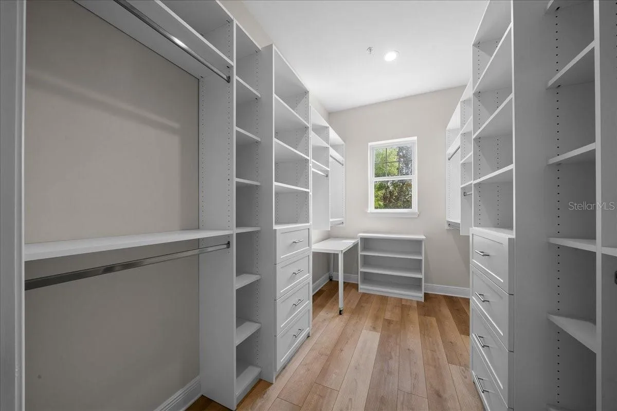 primary walk-in
