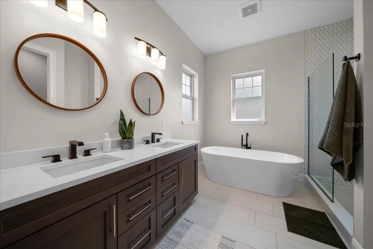 primary ensuite