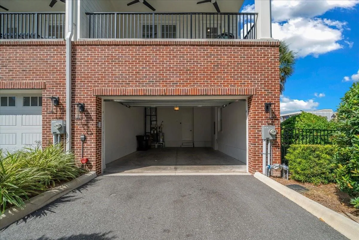 garage