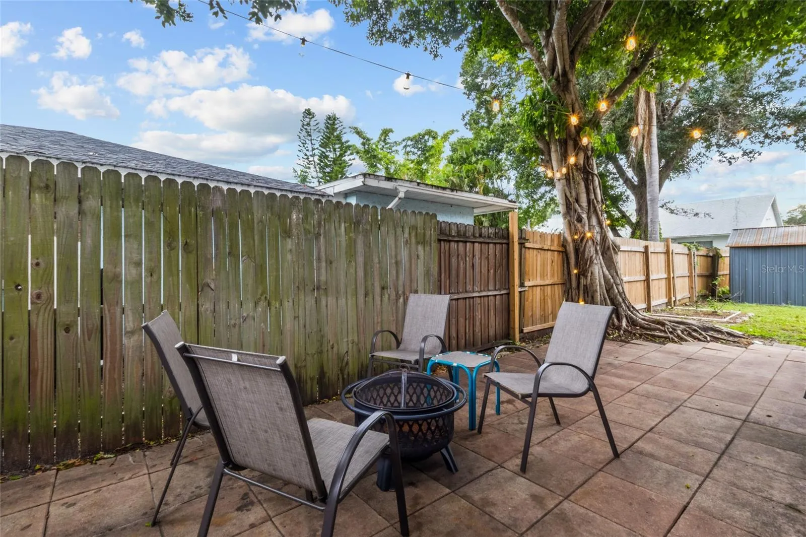 Unit B Firepit