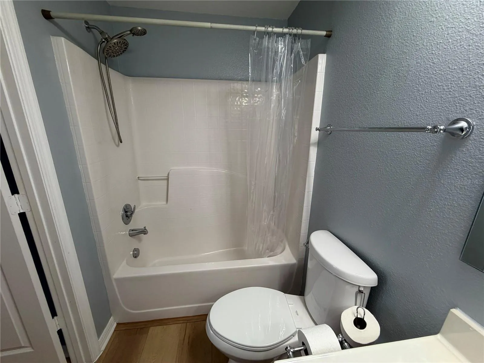 2nd Bathroom
