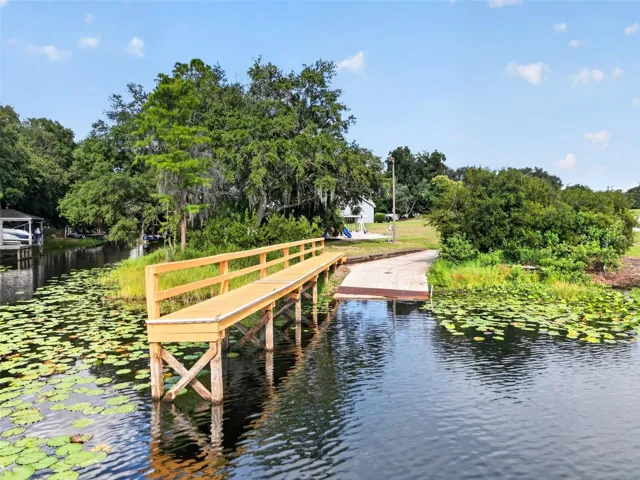 Private community boat ramp