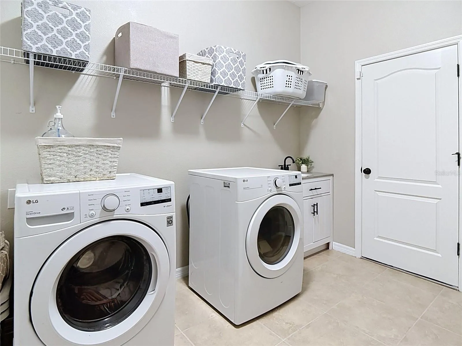 Laundry Rm w/ New Sink &amp; Cabinet