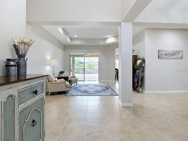 Foyer - Beautiful Entry