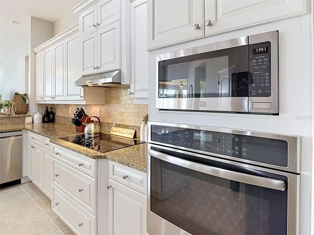 Built in Oven &amp; Microwave