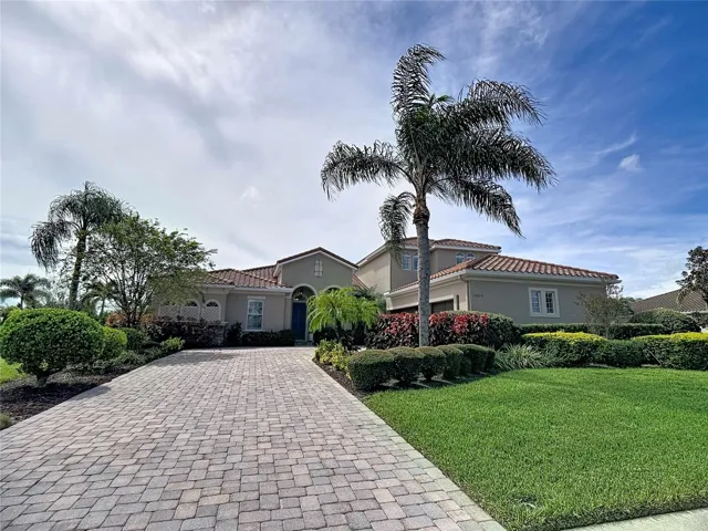 3905 Sq Ft.  4 BDs &amp; 4 Full Baths