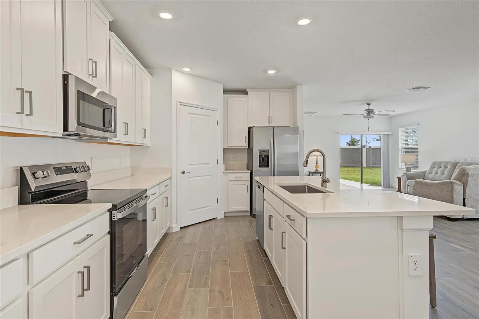 Stainless appliances