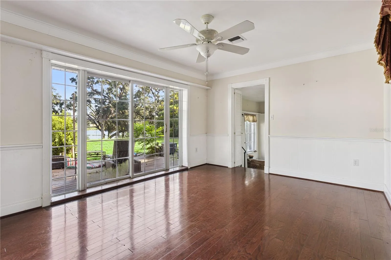 Main House  Dining Room