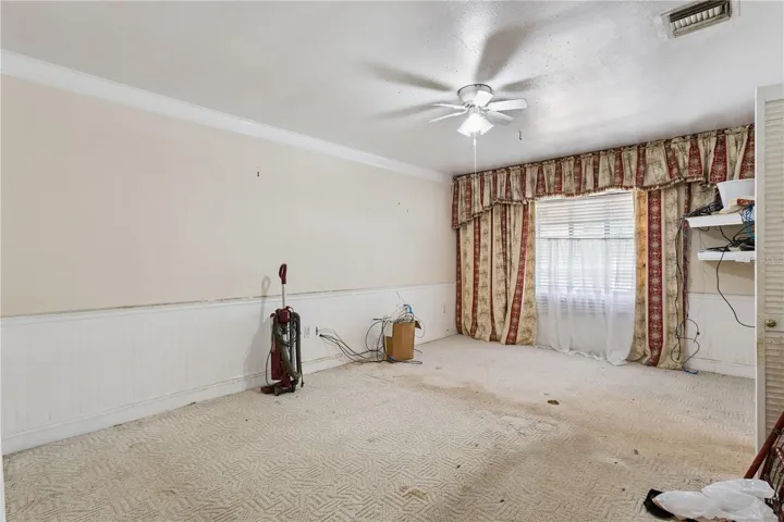 Main House Primary Bedroom