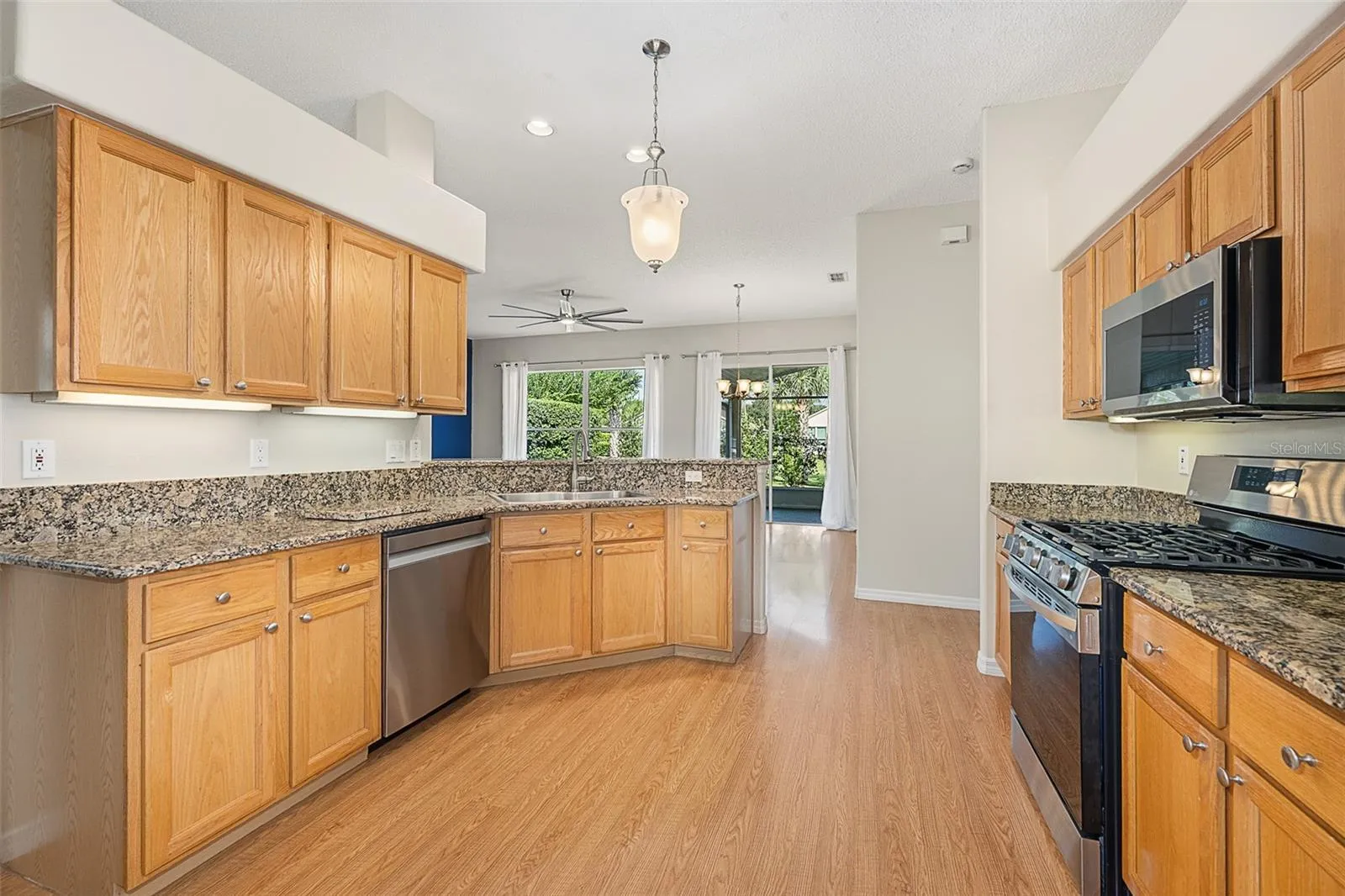 Large Kitchen