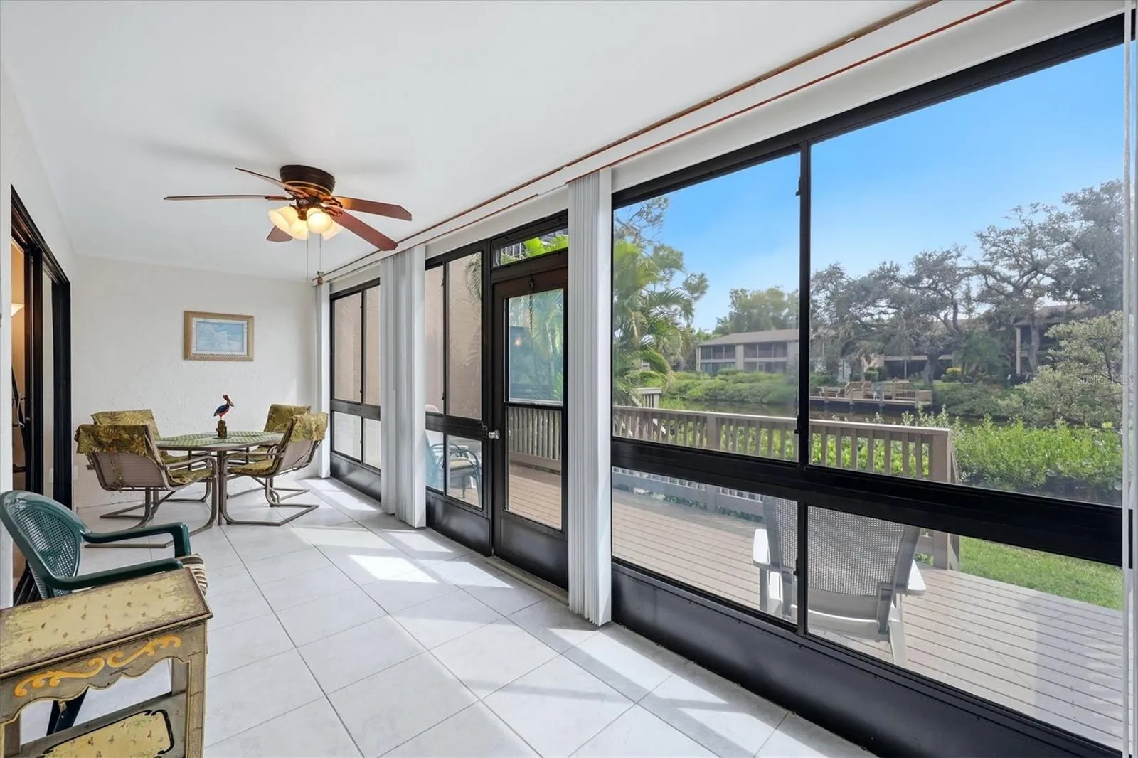 Rear Glass-Enclosed Lanai