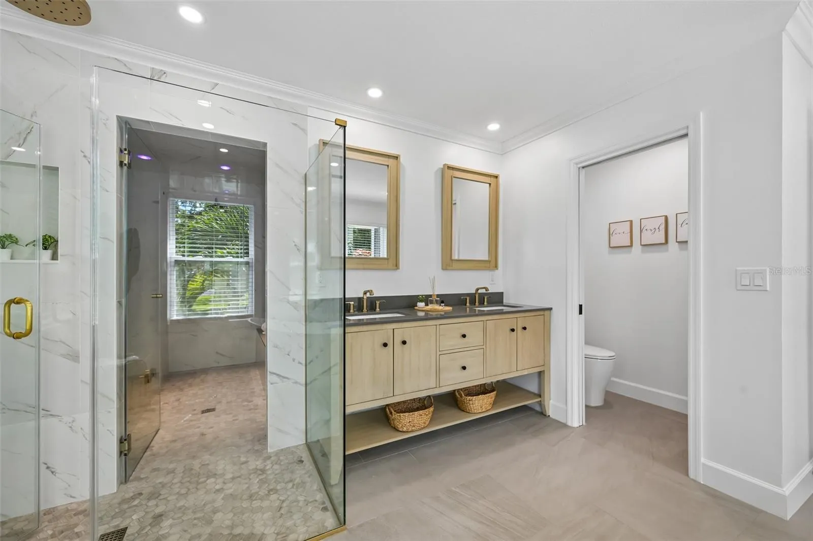 This is the ultimate luxury ensuite bathroom.