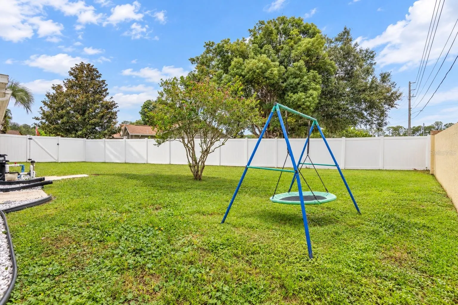 Another view of the side yard.
