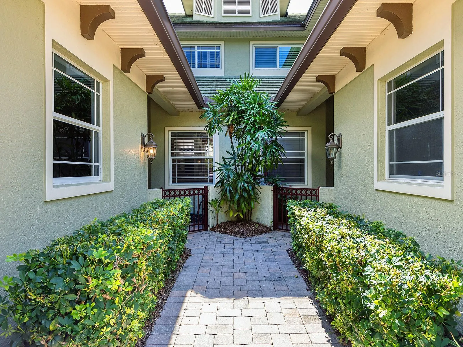 Courtyard Entryway