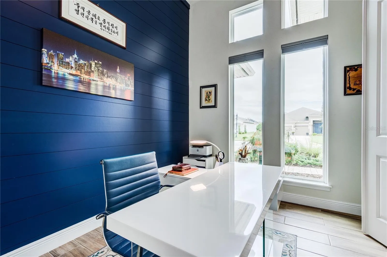 Front flex space with double doors as home office!