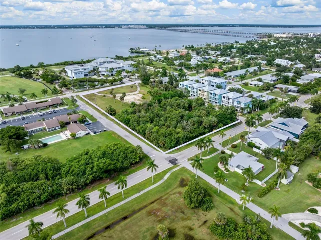 Looking NE to Hw 41 &amp; Port Charlotte