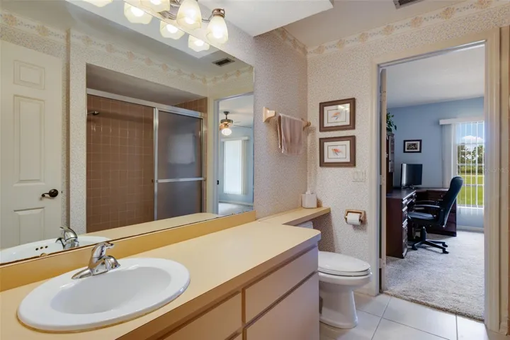 Ensuite bath, shower &amp;  tub