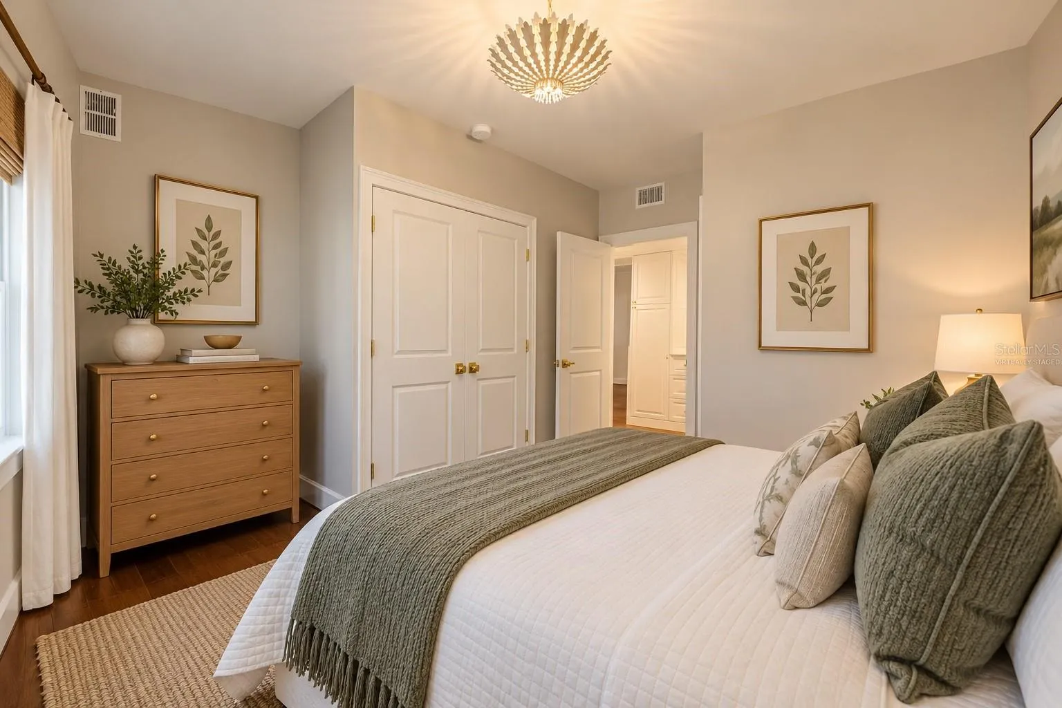 Secondary bedroom *virtually staged