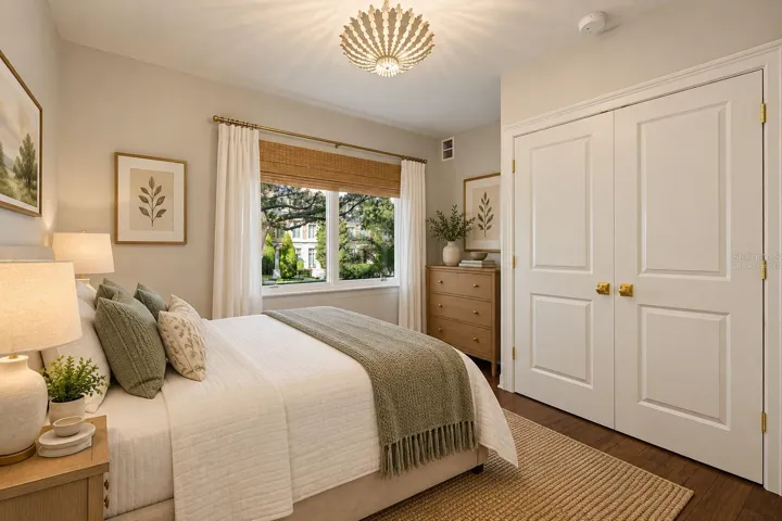 Secondary bedroom *virtually staged