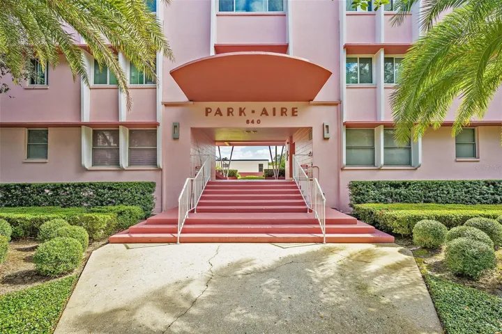 Welcome to Park Aire!