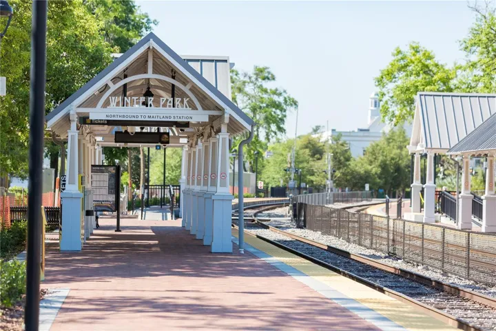 5 minute walk to the Winter Park Sunrail station
