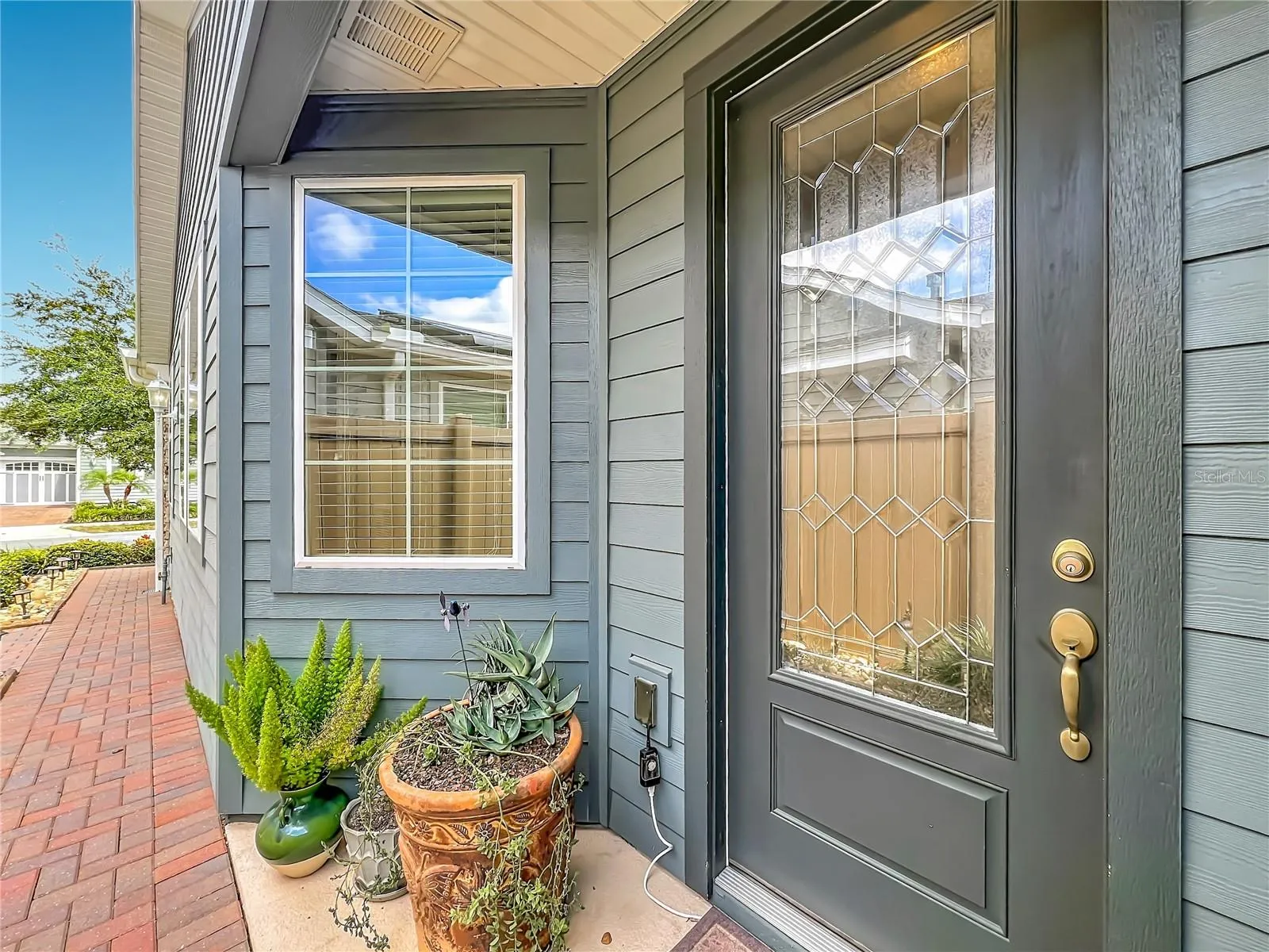 Private Side Entry