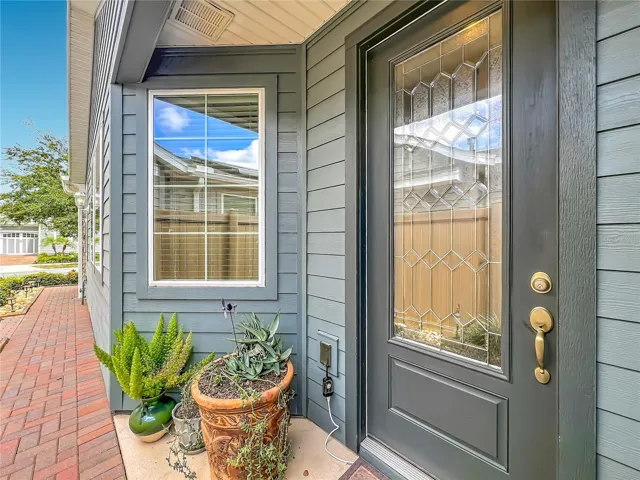 Private Side Entry