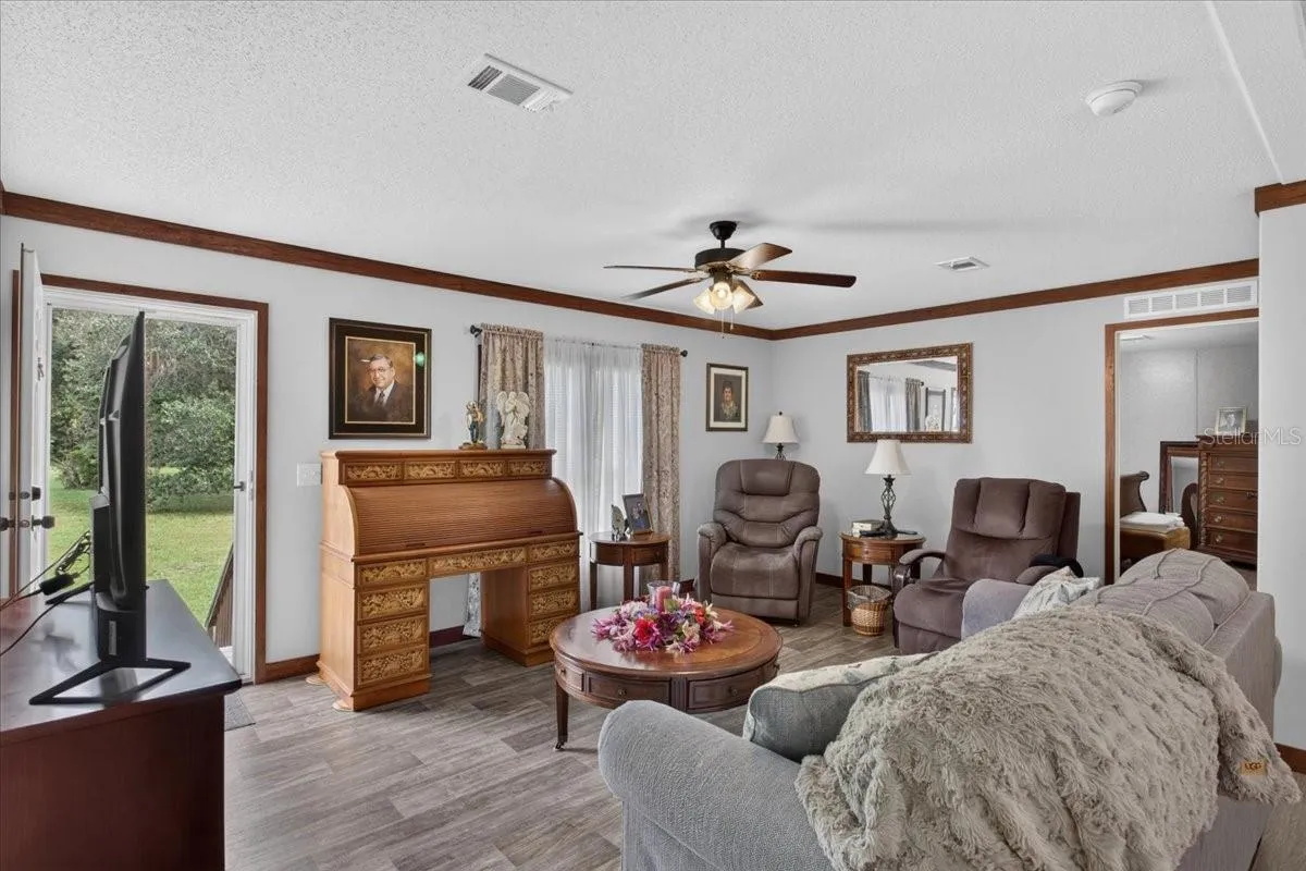 Lots of natural light!
