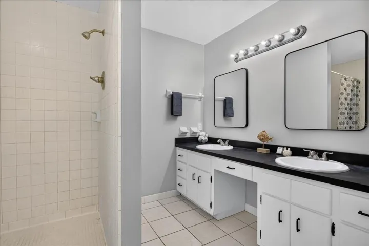 Light and bright Primary Bathroom