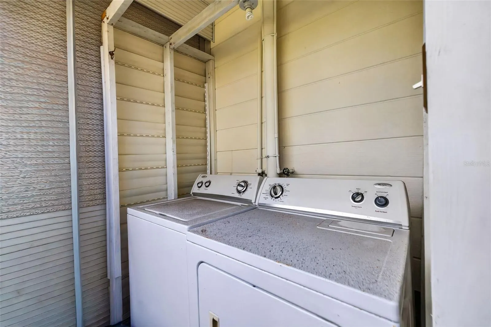 Private Laundry