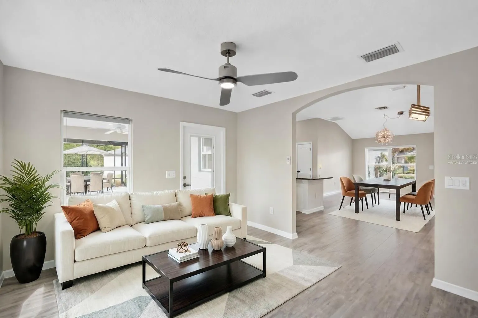 Florida Room -Virtually Staged