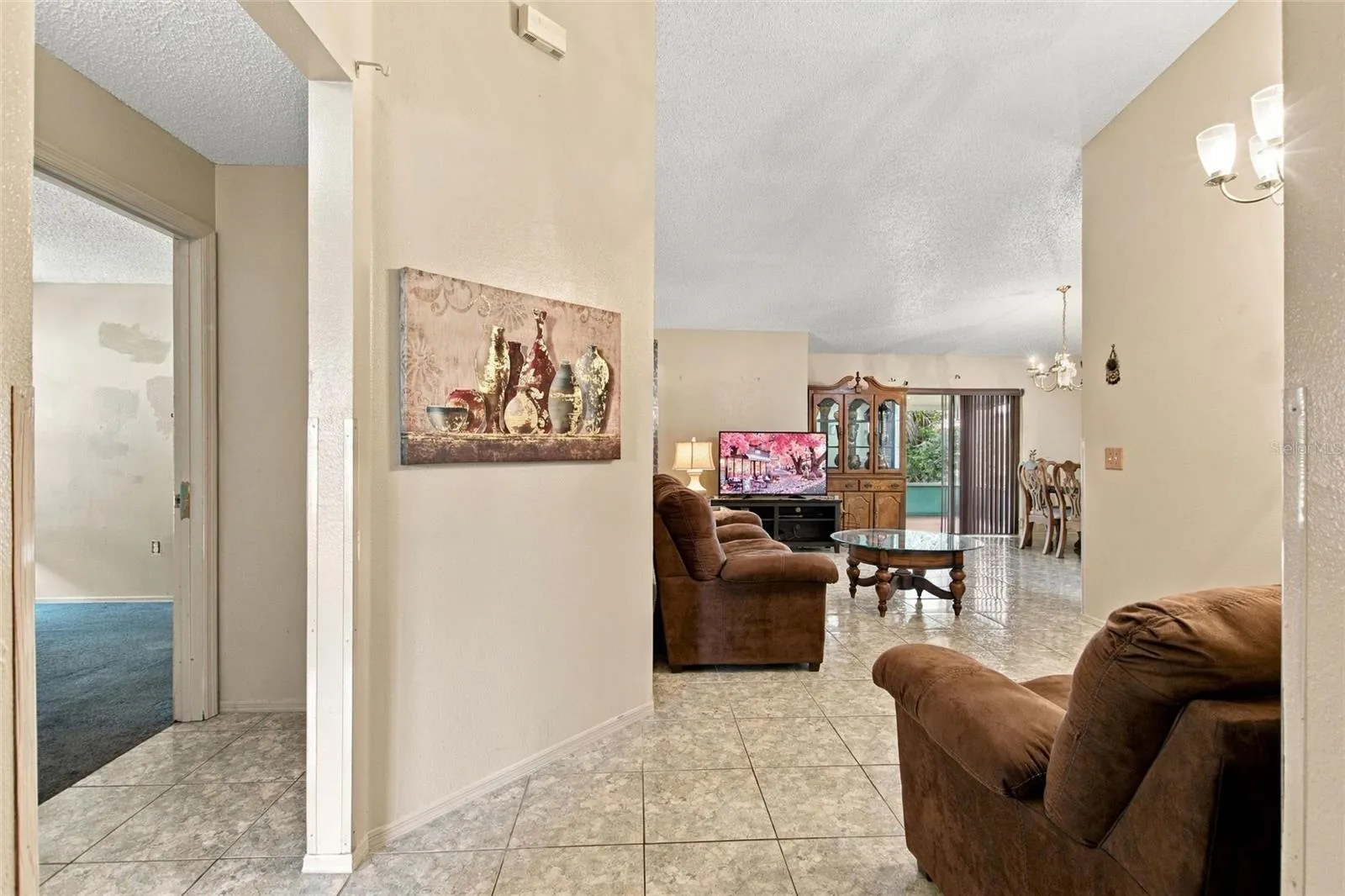 ENTRANCE HALL WAY
