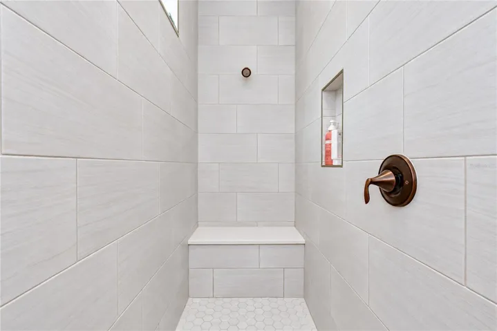 Large walk in shower, extra wide