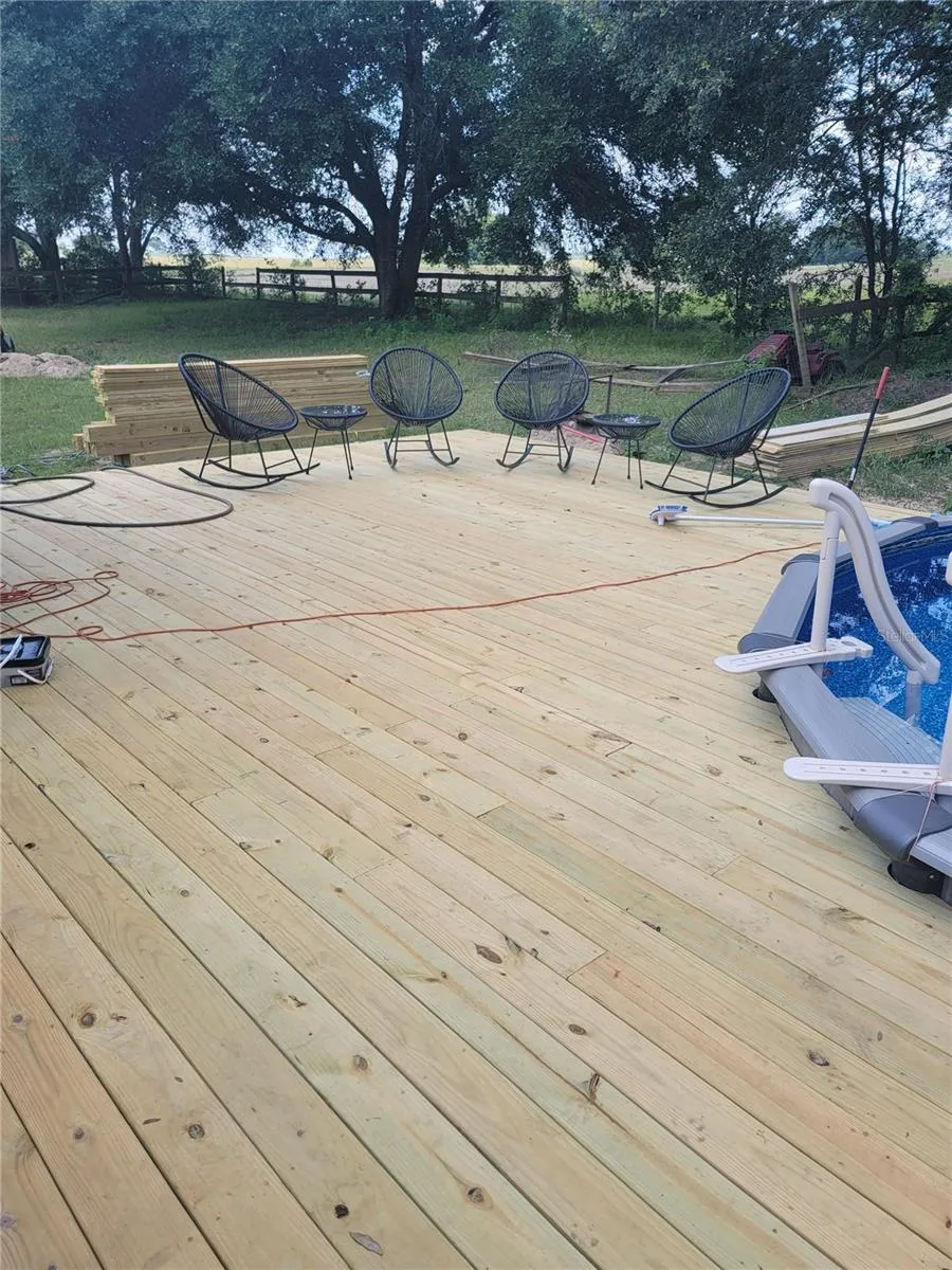 Pool deck