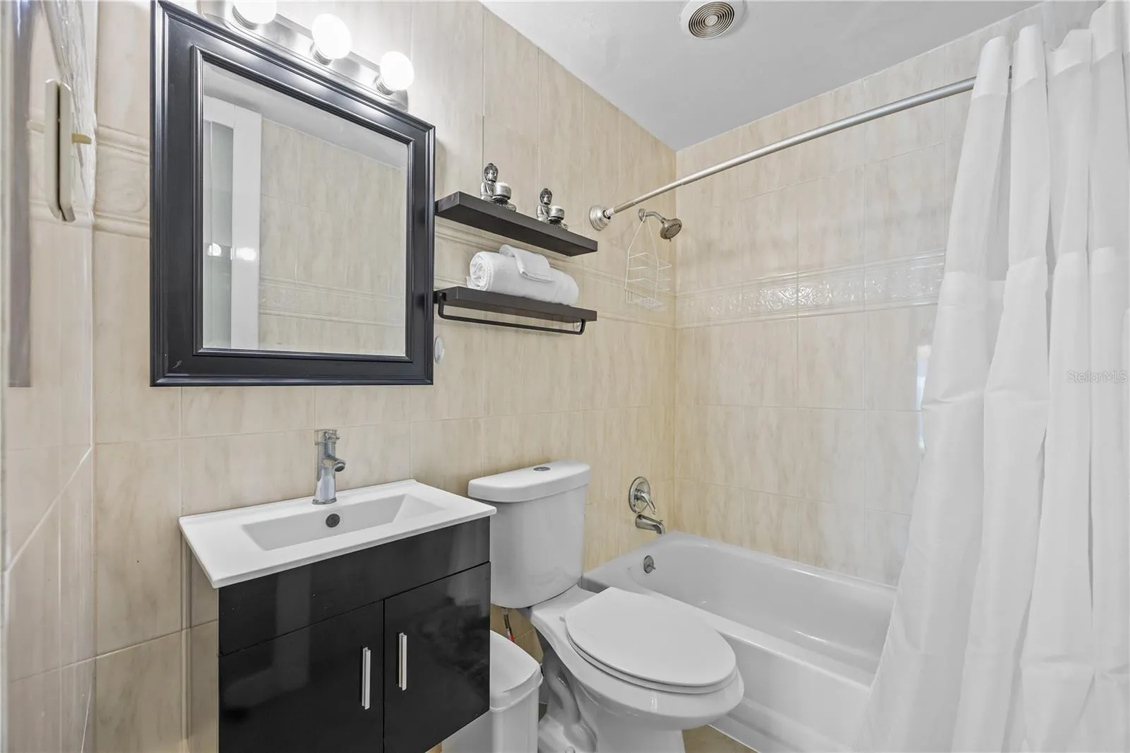 Bathroom Bathroom