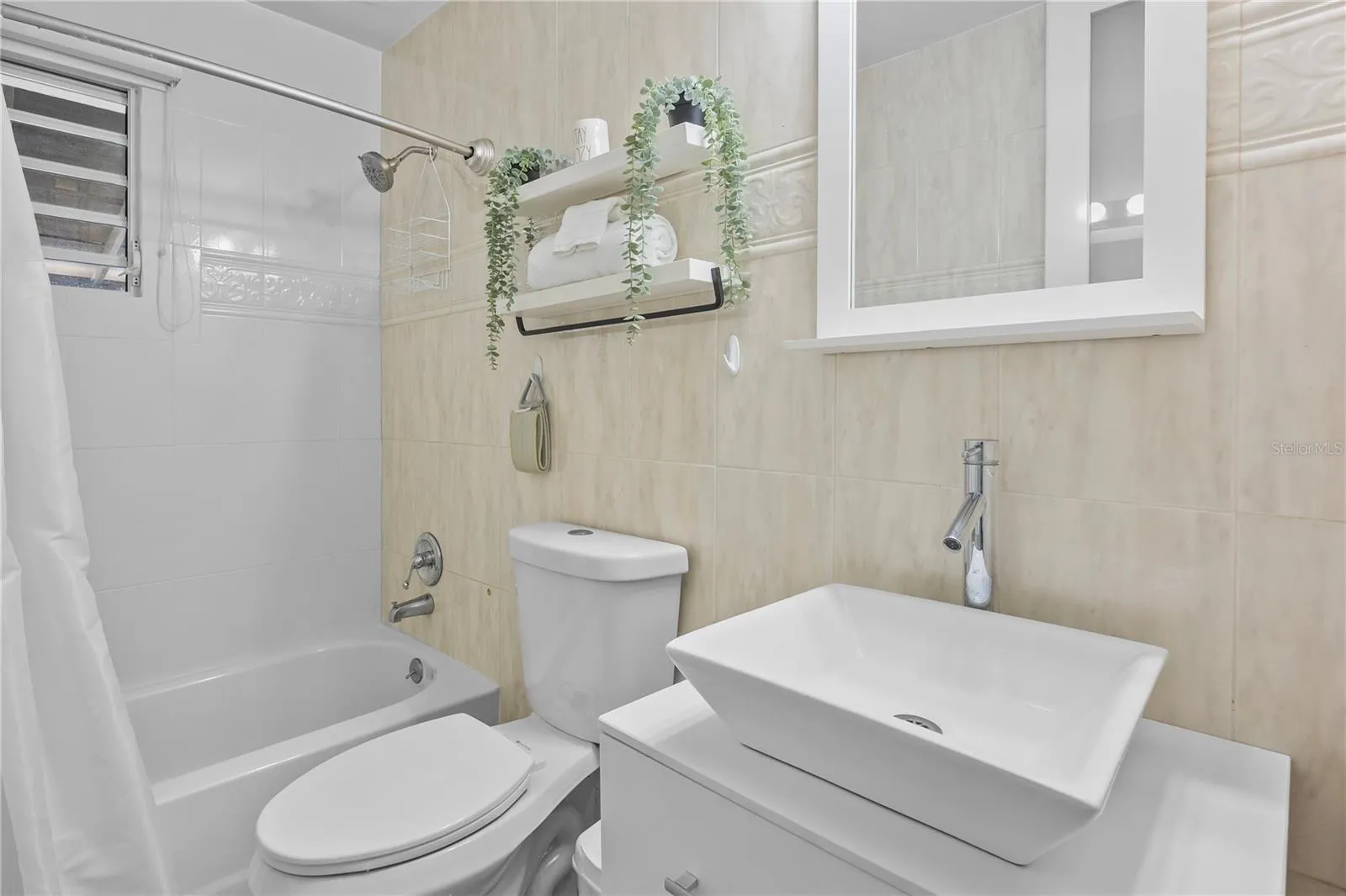 Bathroom Bathroom