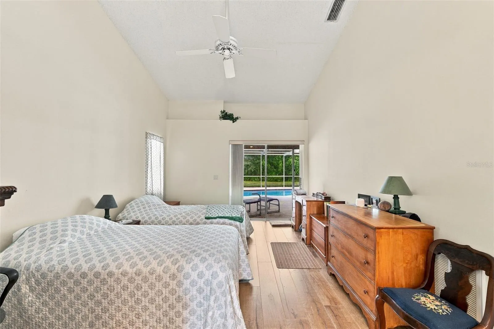 Master Bedroom with access to Pool area